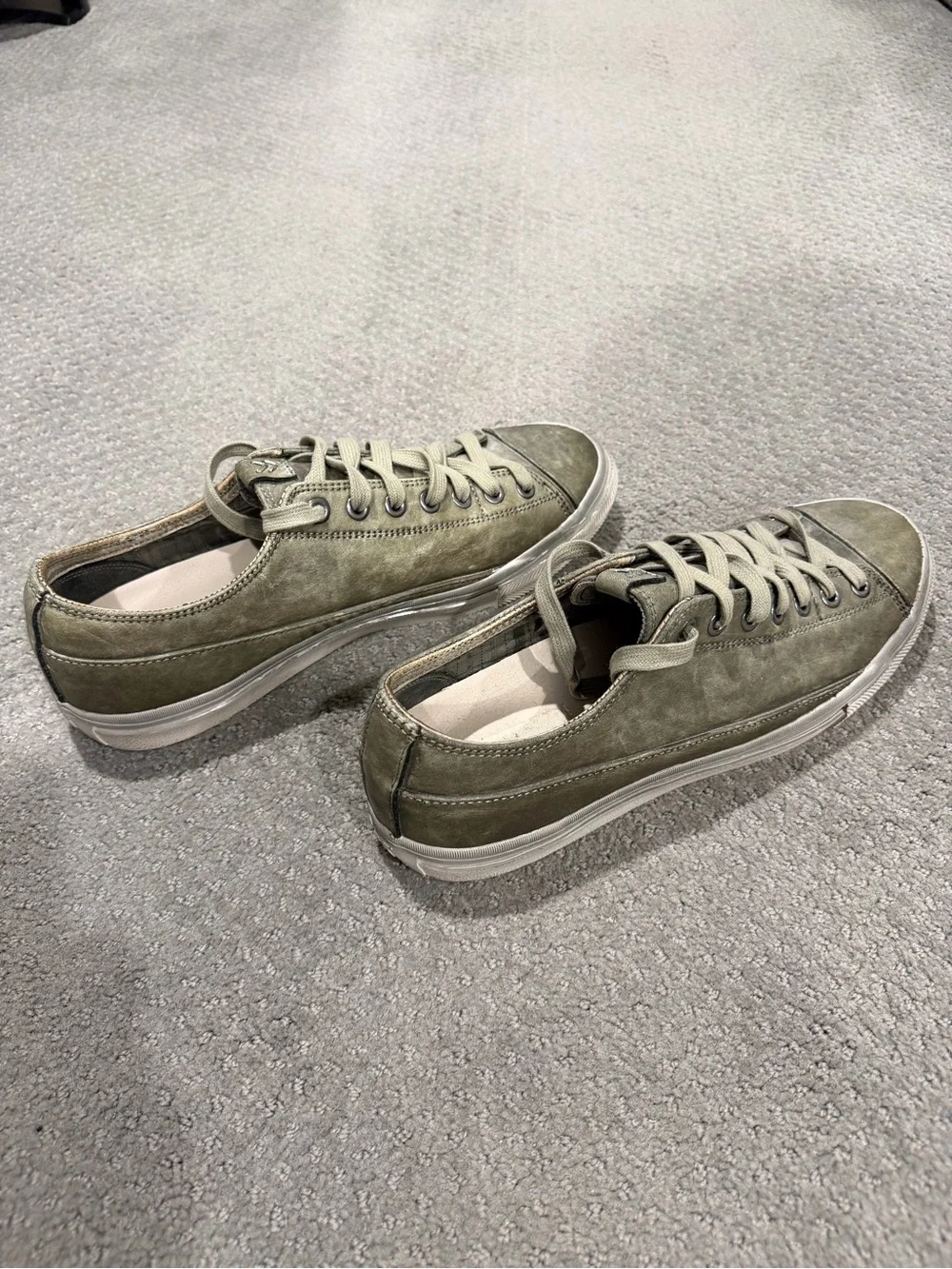 Men's John Varvatos Vulc Laceless Casual Low-Top Sneakers in Olive Green size 11